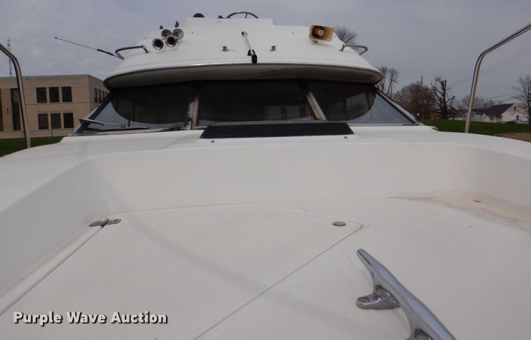 image for item DS8012 1990 Bayliner Ciera B2556  boat