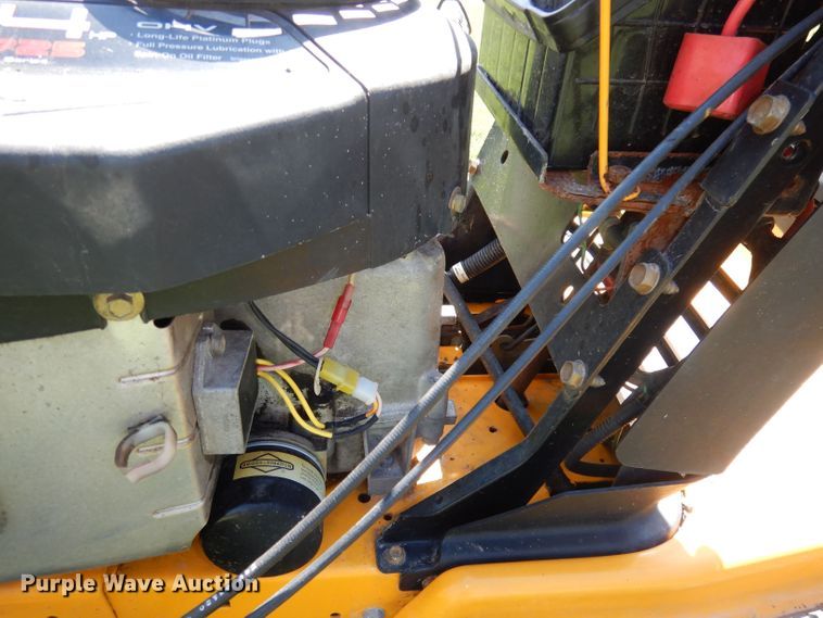 image for item DT9867 Cub Cadet LT1024  lawn mower