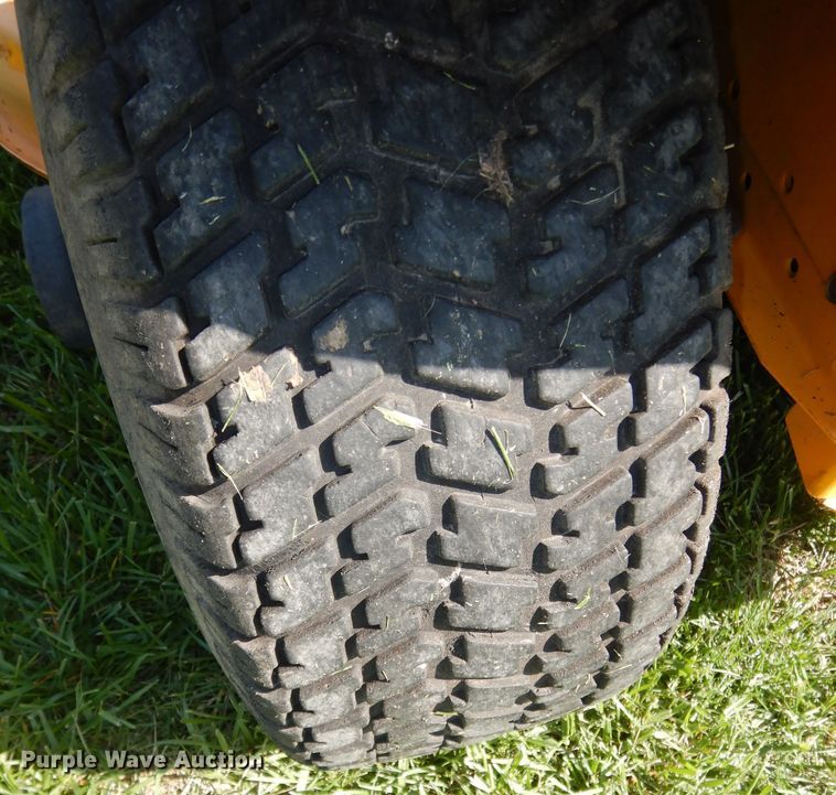 image for item DT9867 Cub Cadet LT1024  lawn mower