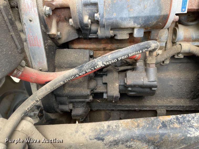 image for item ED9393 1993 Ford Aero Max L9000  toter truck