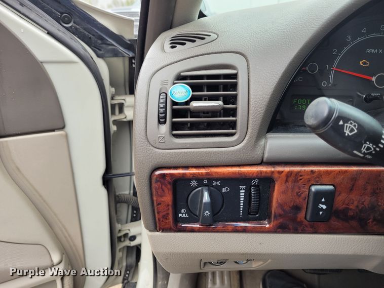 image for item FC9114 2004 Lincoln LS