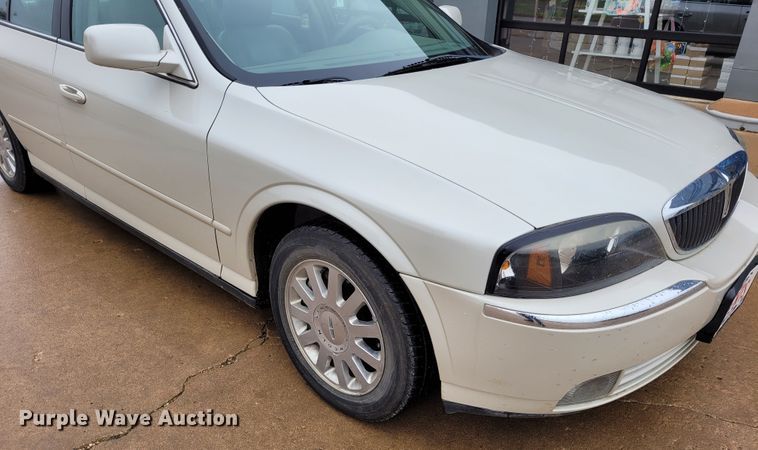 image for item FC9114 2004 Lincoln LS