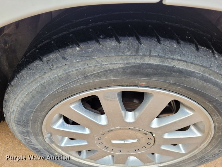 image for item FC9114 2004 Lincoln LS