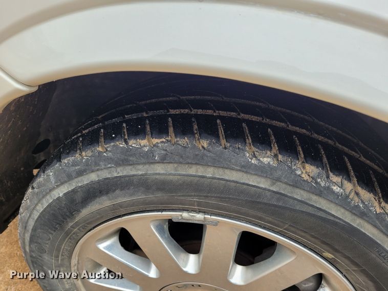 image for item FC9114 2004 Lincoln LS