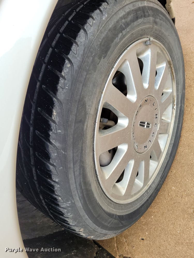 image for item FC9114 2004 Lincoln LS