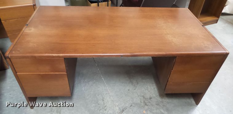 image for item HF9987 Office furniture