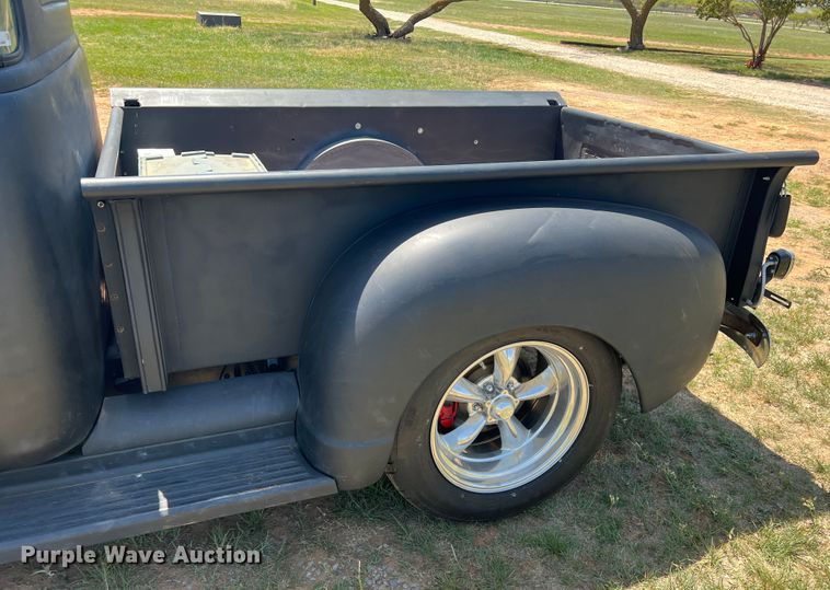 image for item IG9420 1952 Chevrolet 3100  pickup truck