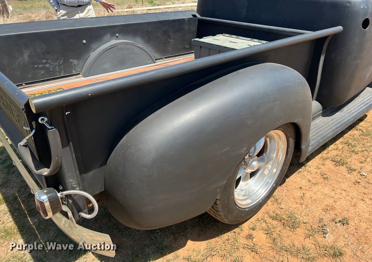 image for item IG9420 1952 Chevrolet 3100  pickup truck