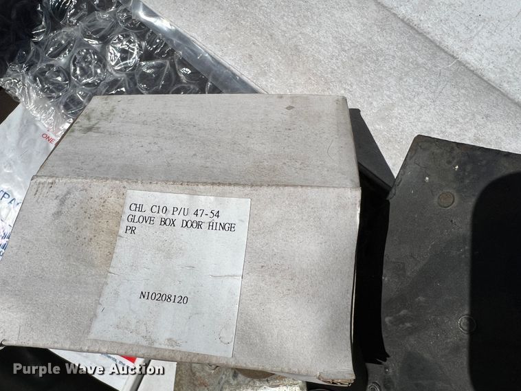 image for item IG9420 1952 Chevrolet 3100  pickup truck