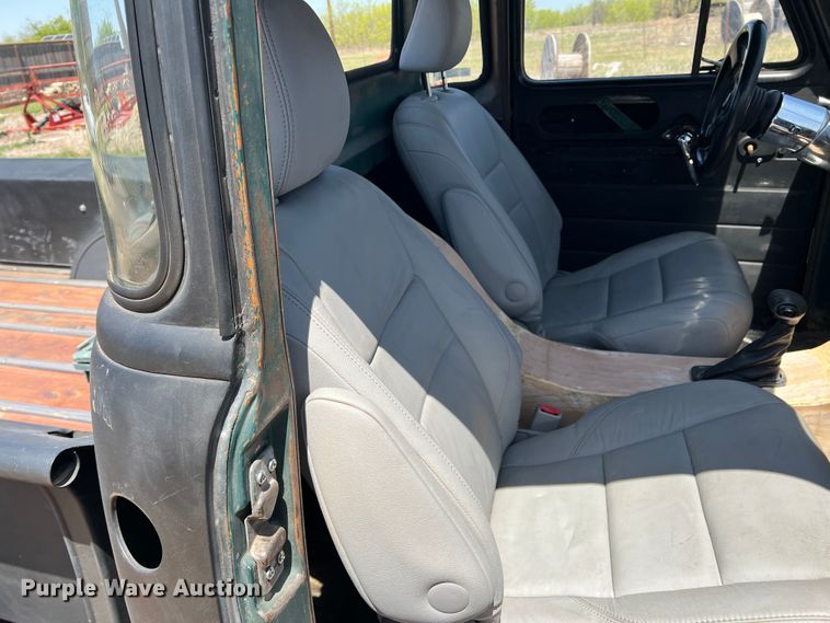 image for item IG9420 1952 Chevrolet 3100  pickup truck