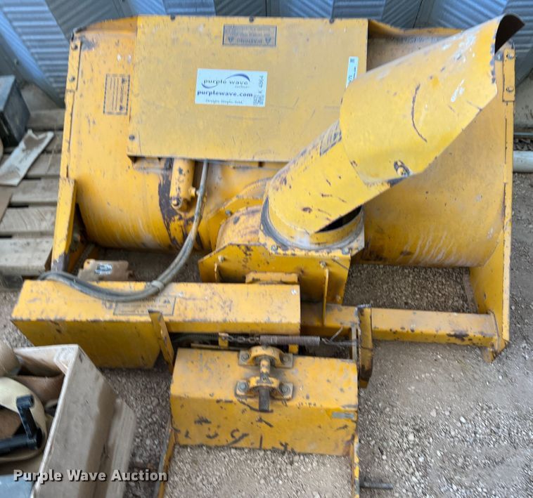 image for item IG9478 Hustler Excel 920140 snow blower