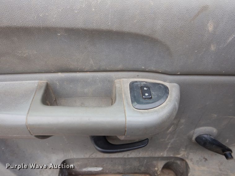 2008 Chevrolet Silverado 2500HD Crew Cab pickup truck in Camanche, IA