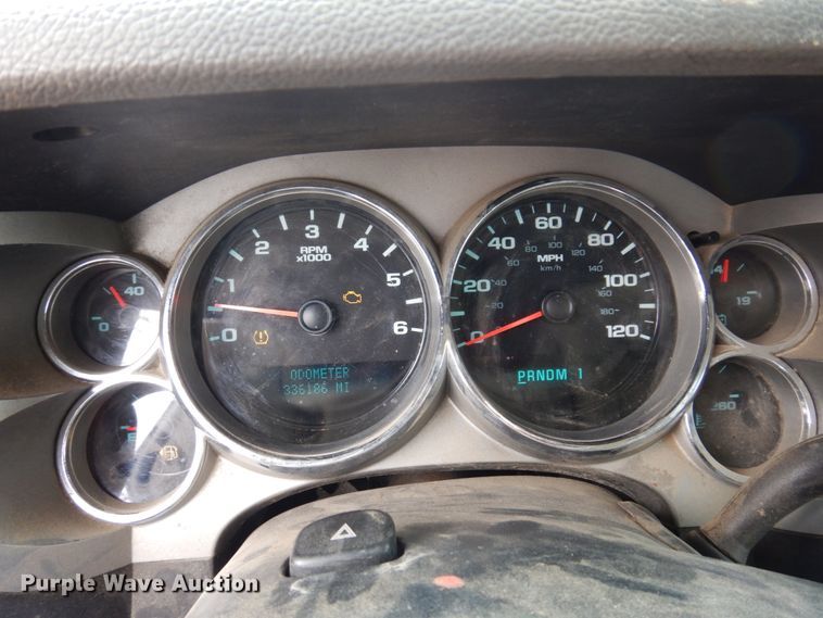2008 Chevrolet Silverado 2500HD Crew Cab pickup truck in Camanche, IA