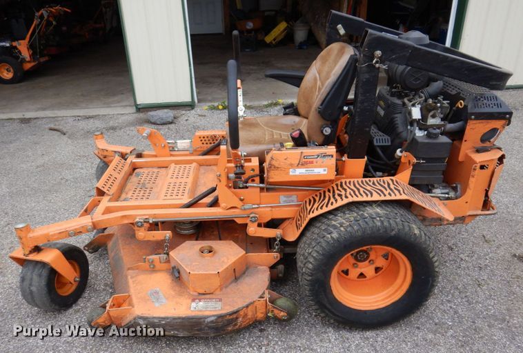 image for item IM9966 2013 Scag Turf Tiger  ZTR lawn mower