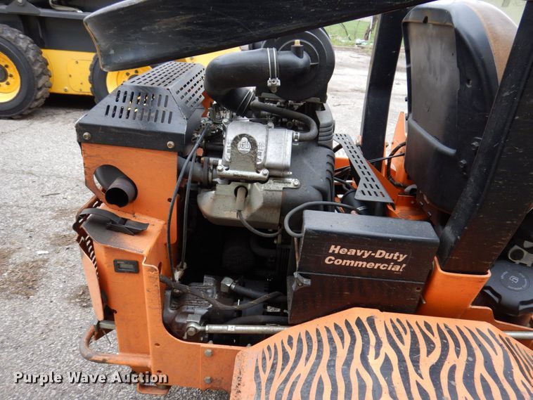 image for item IM9966 2013 Scag Turf Tiger  ZTR lawn mower