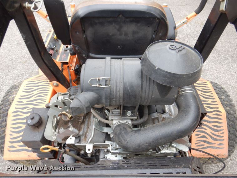 image for item IM9966 2013 Scag Turf Tiger  ZTR lawn mower