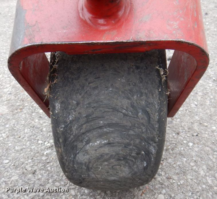 image for item IM9967 2016 Toro Z Master Commercial  ZTR lawn mower