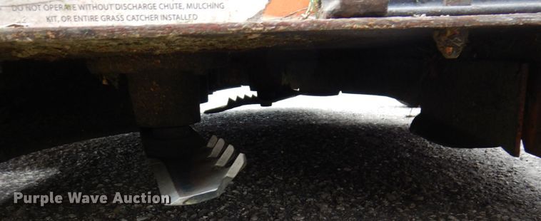 image for item IM9968 2009 Scag SWZ48V -17KAI  lawn mower