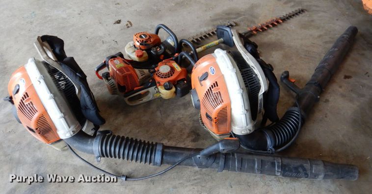 image for item IM9969 Lawn and garden equipment