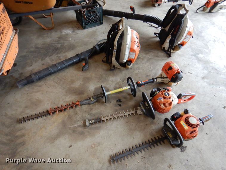 image for item IM9969 Lawn and garden equipment