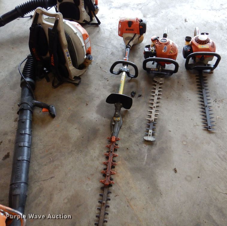 image for item IM9969 Lawn and garden equipment