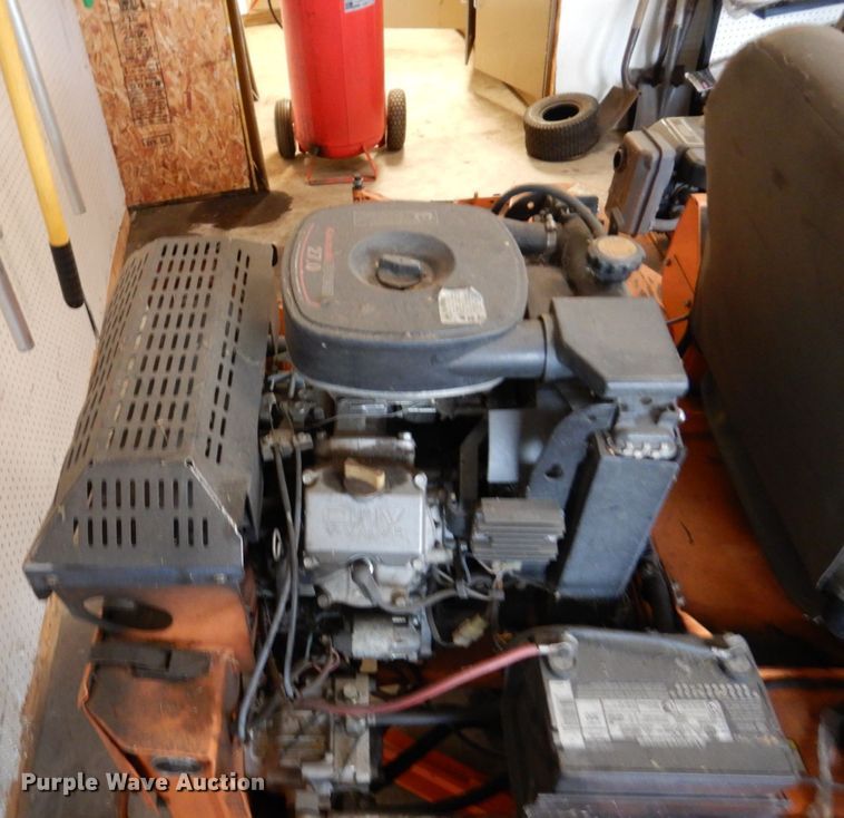 image for item IM9971 (2) Scag ZTR lawn mowers