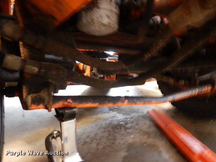 image for item IM9971 (2) Scag ZTR lawn mowers