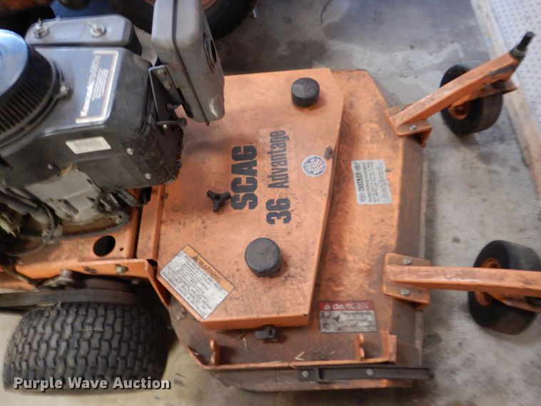 image for item IM9971 (2) Scag ZTR lawn mowers