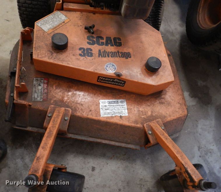 image for item IM9971 (2) Scag ZTR lawn mowers