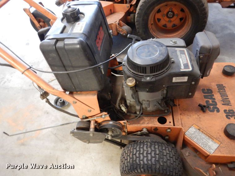 image for item IM9971 (2) Scag ZTR lawn mowers