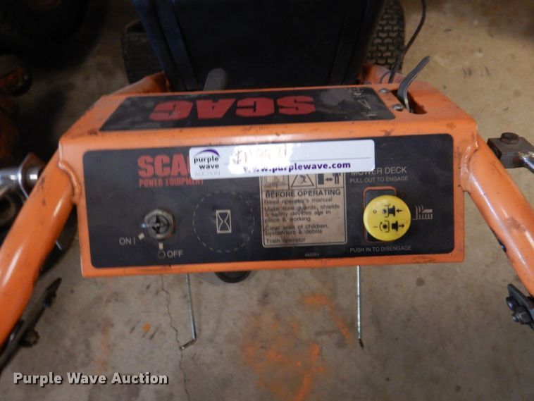 image for item IM9971 (2) Scag ZTR lawn mowers