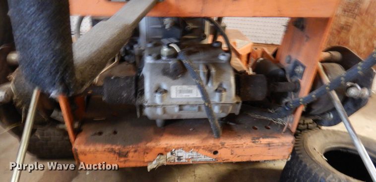 image for item IM9971 (2) Scag ZTR lawn mowers