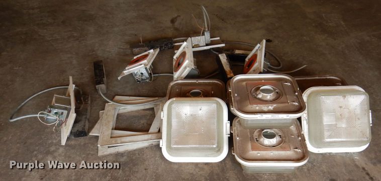 image for item IM9974 (5) light fixtures