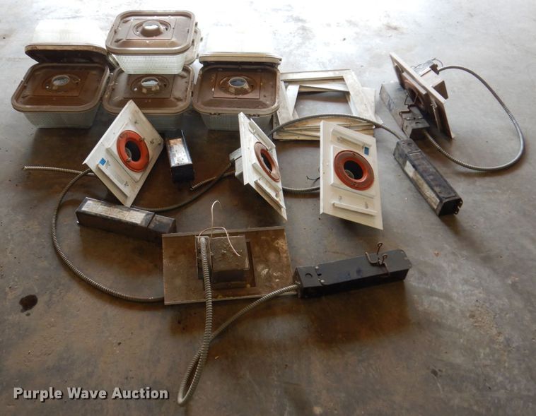 image for item IM9974 (5) light fixtures