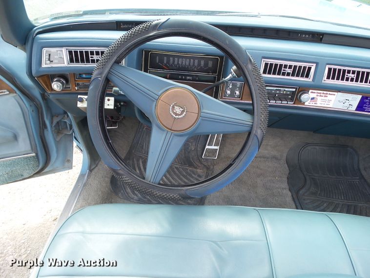 image for item IQ9756 1975 Cadillac Eldorado  convertible