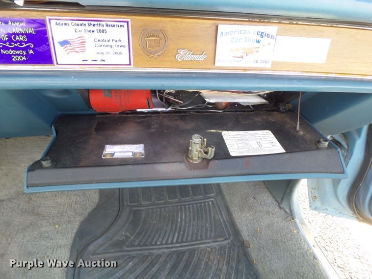 image for item IQ9756 1975 Cadillac Eldorado  convertible