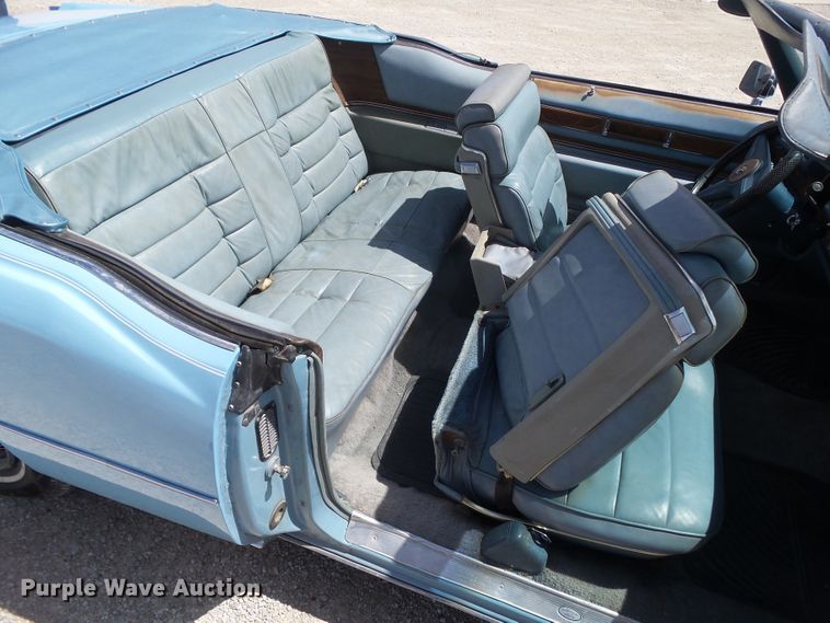image for item IQ9756 1975 Cadillac Eldorado  convertible