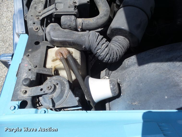 image for item IQ9756 1975 Cadillac Eldorado  convertible