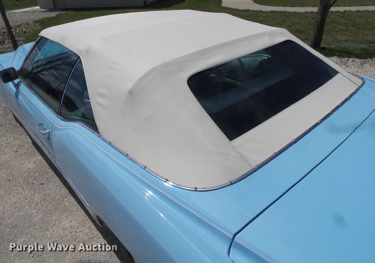 image for item IQ9756 1975 Cadillac Eldorado  convertible