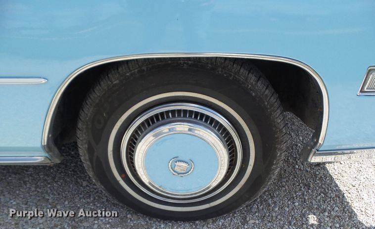 image for item IQ9756 1975 Cadillac Eldorado  convertible