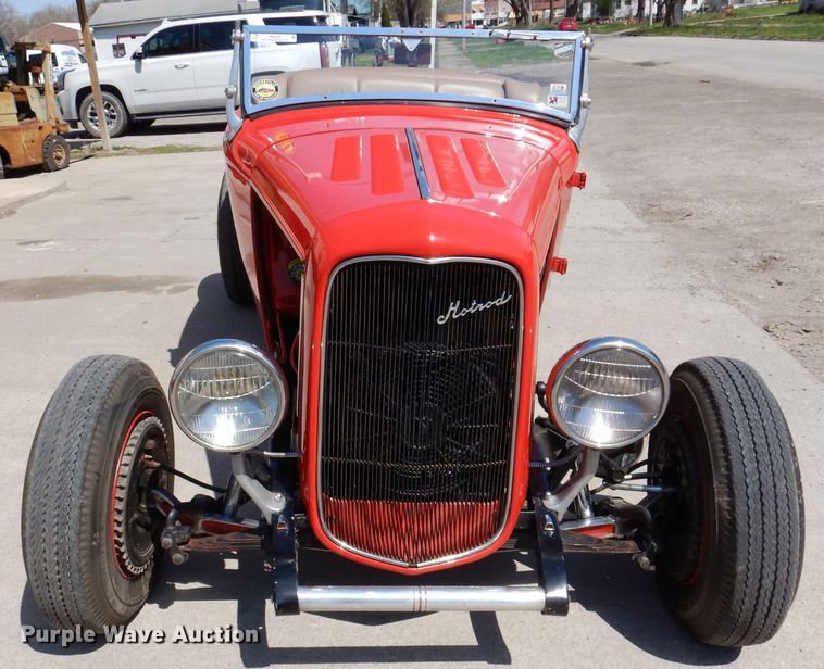 image for item JK9350 1932 Ford Deuce Highboy