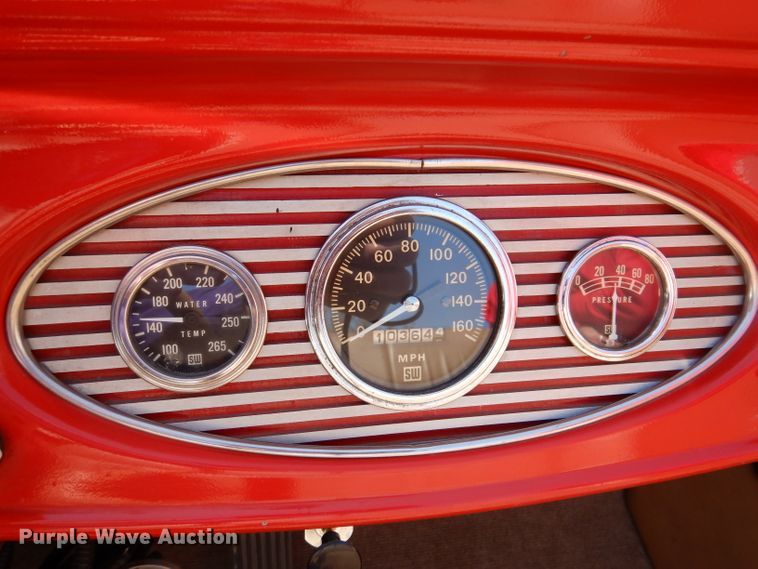 image for item JK9350 1932 Ford Deuce Highboy