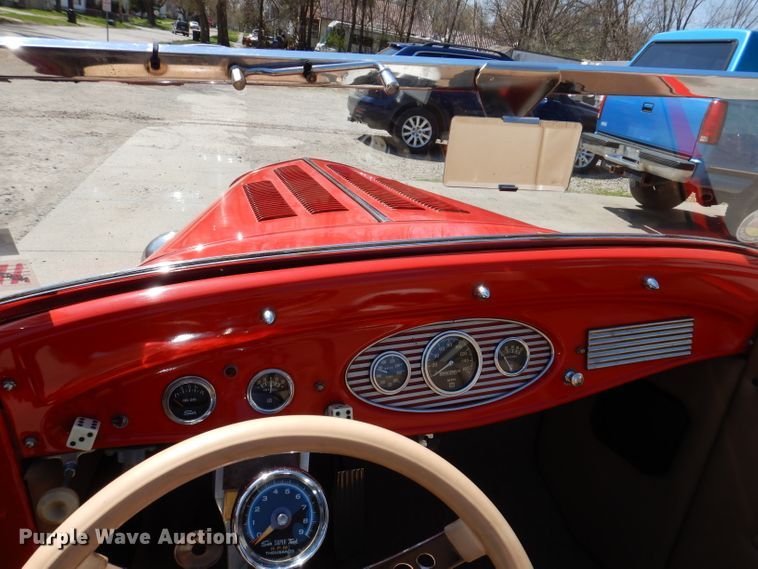 image for item JK9350 1932 Ford Deuce Highboy