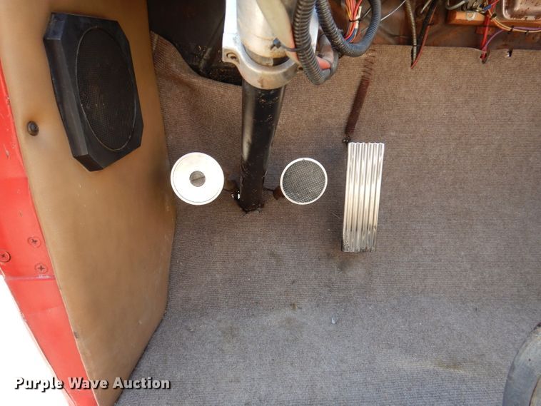 image for item JK9350 1932 Ford Deuce Highboy