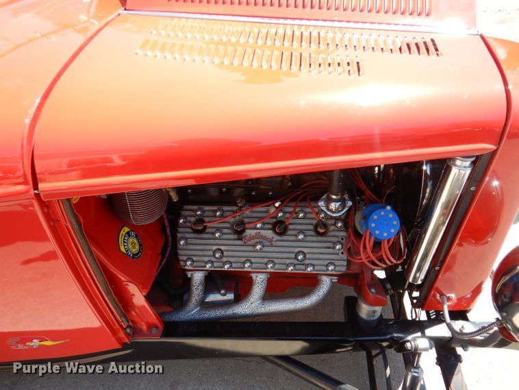 image for item JK9350 1932 Ford Deuce Highboy