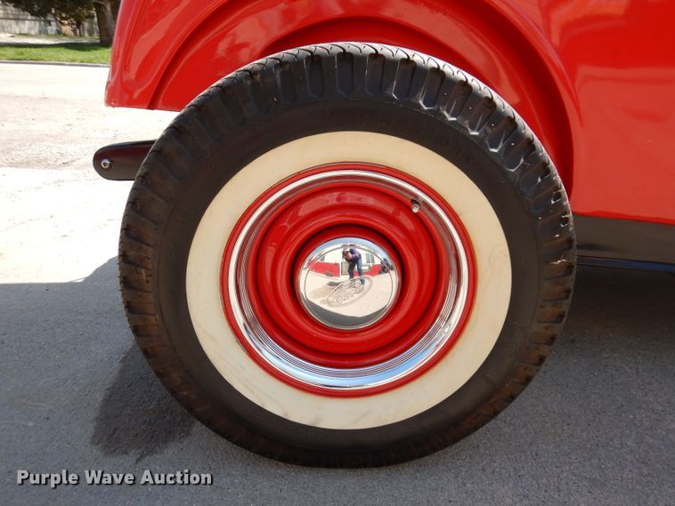 image for item JK9350 1932 Ford Deuce Highboy