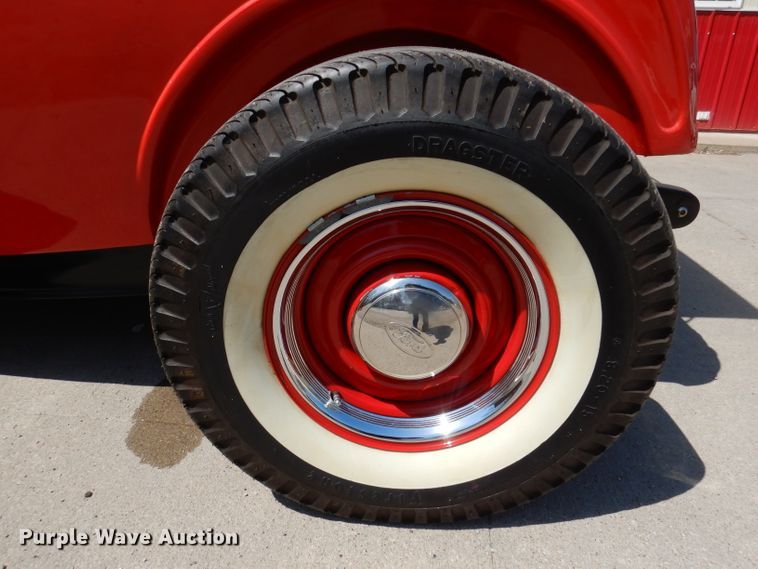 image for item JK9350 1932 Ford Deuce Highboy