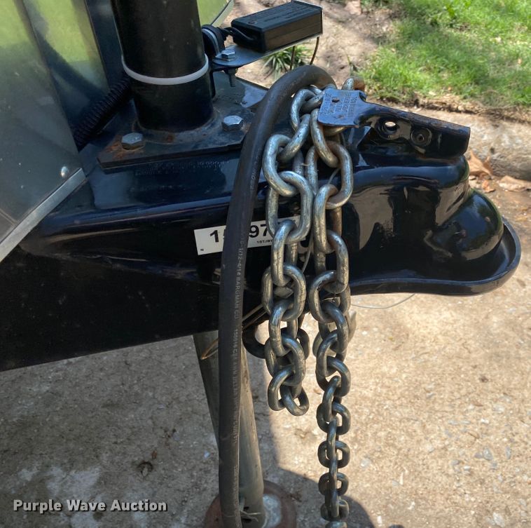 image for item JL9031 2018 Airstream 30RB Classic  camper