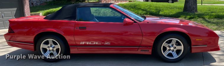 image for item JL9032 1989 Chevrolet Camaro IROC-Z  convertible
