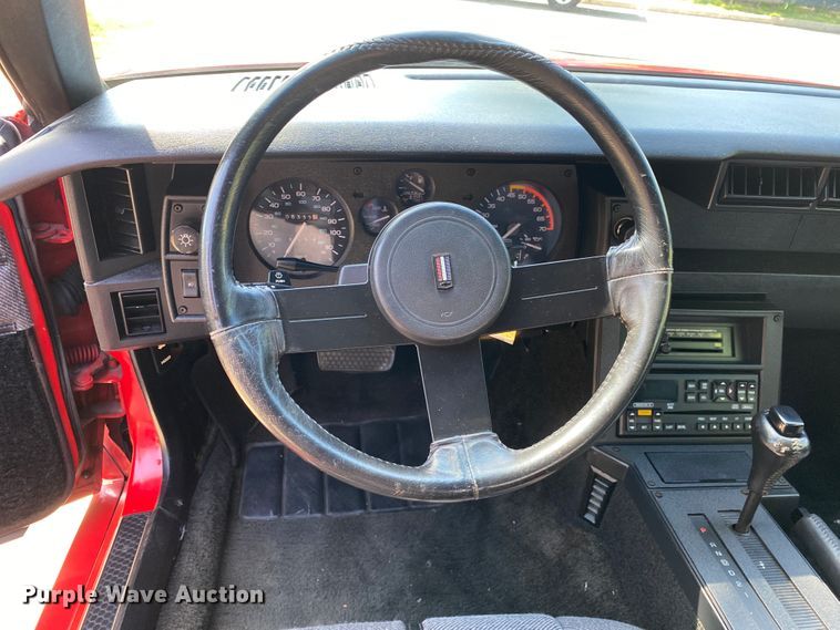 image for item JL9032 1989 Chevrolet Camaro IROC-Z  convertible